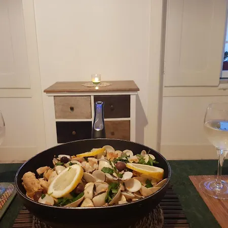 בית הארחה Cork Train Station איזמוריס