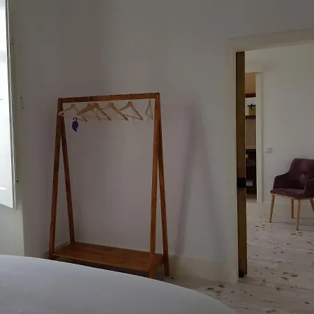 Cork Train Station Pensionat