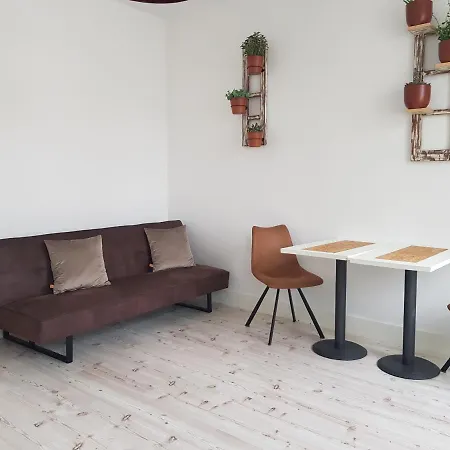 Gasthof Cork Train Station 3*