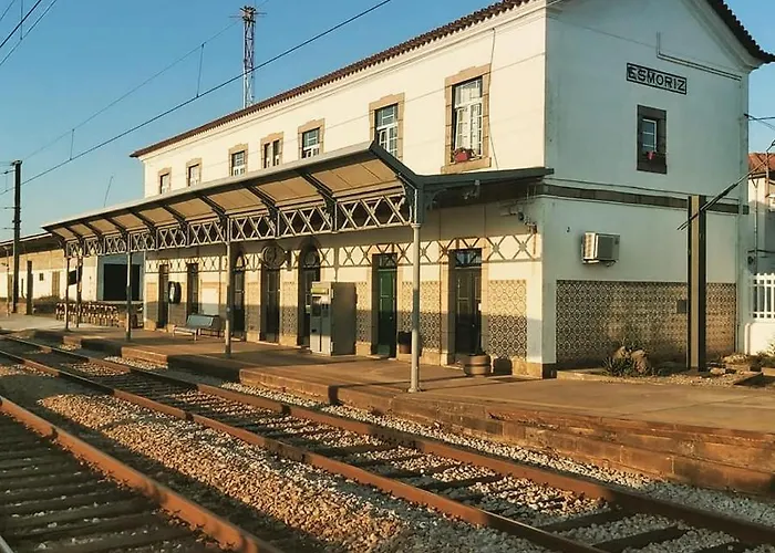 بيت ضيافة Cork Train Station 3*