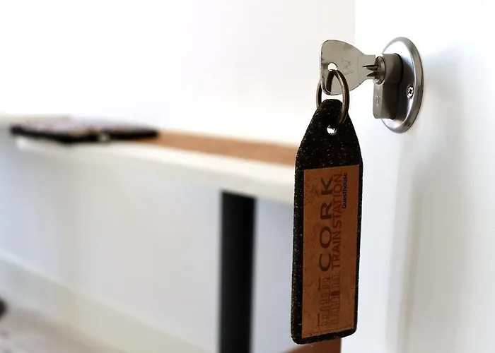 Cork Train Station إسموريز